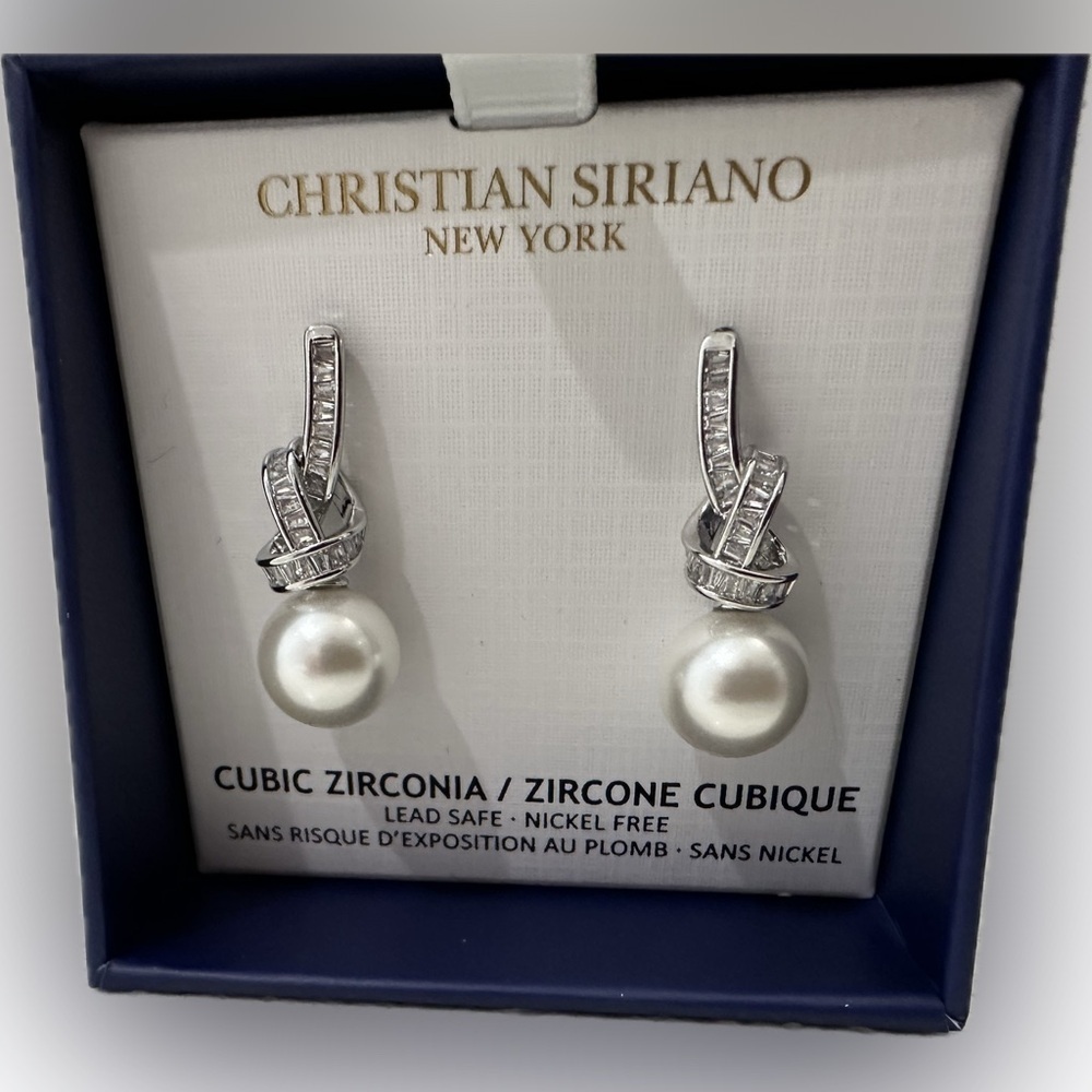 ✨New in Box✨ Christian Siriano: Earrings